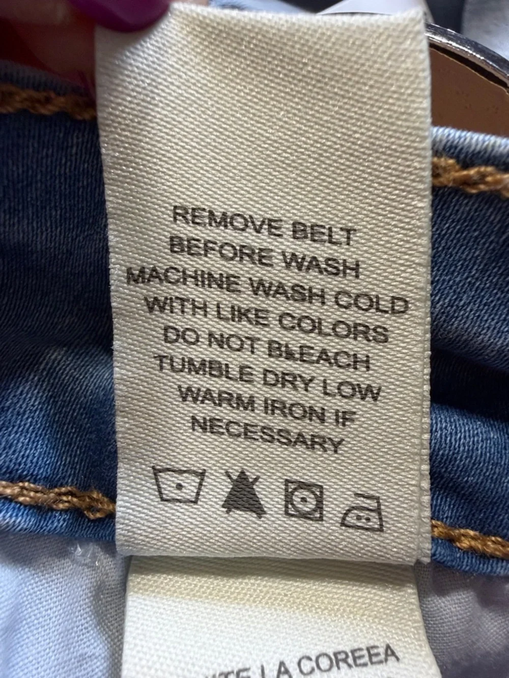 Dollhouse Curvy Light Blue Denim Shorts Tan Studded Belt size 7/8 Waist 28 NEW - Picture 11 of 14